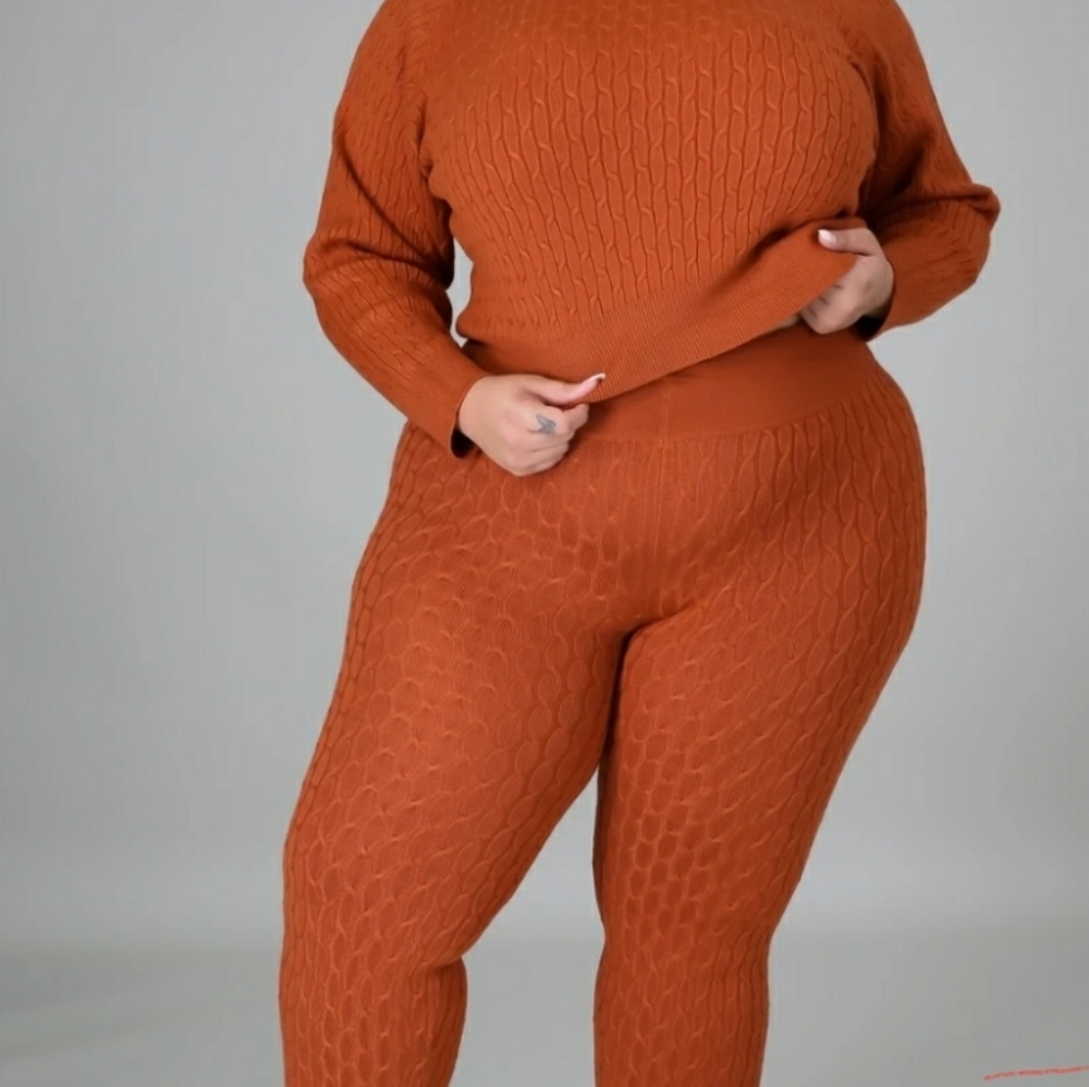 Sweater Set 2 piece - Picture 2 of 3